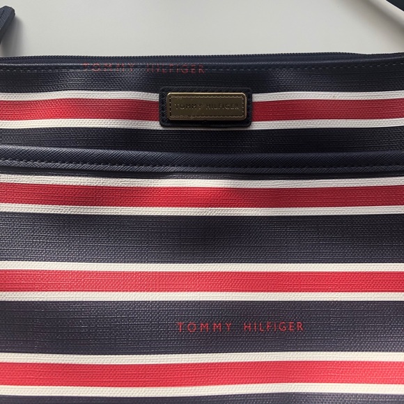Tommy Hilfiger Crossbody Nautical Stripe Purse - Picture 2 of 6